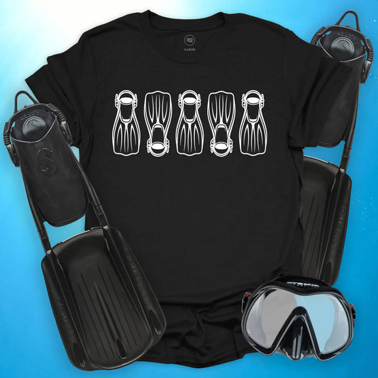 Fin Lineup T-Shirt